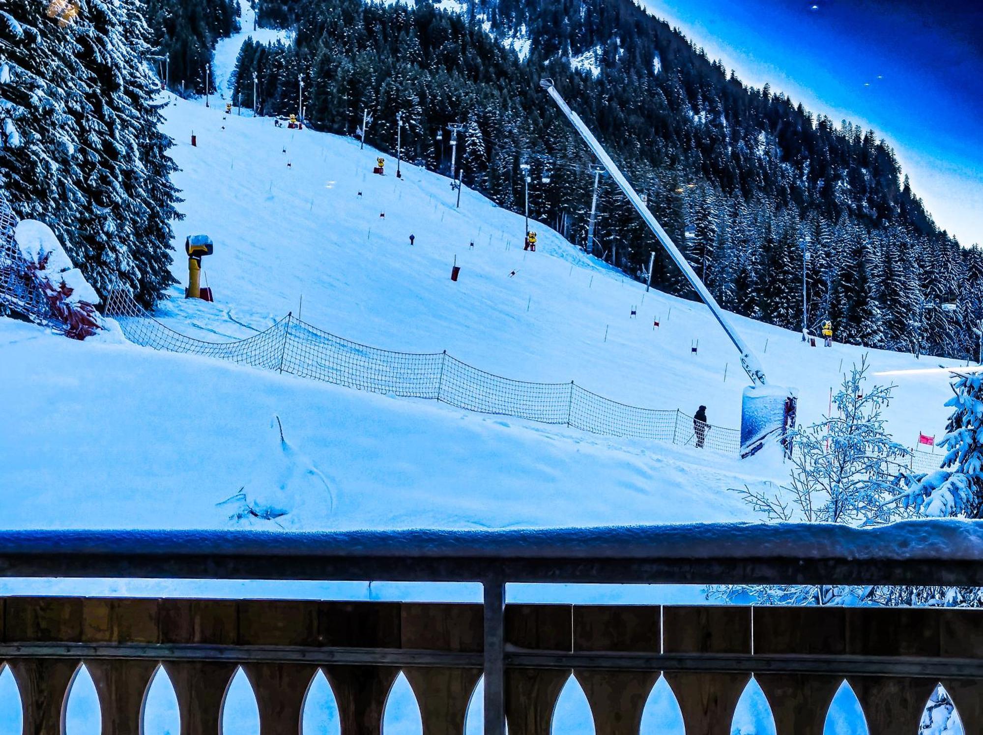 Apartamento L'Etoile Du Linga Châtel Exterior foto